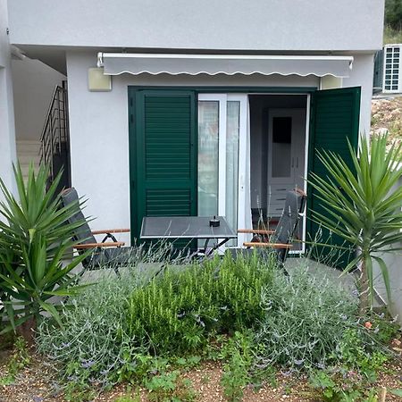 Villa Milena Sweet Apartment-With A Pool Trogir Exterior foto